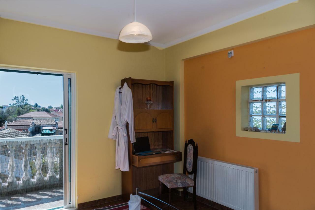 Modern Flat With Beautiful Views In South Of Corfu Apartment Lefkimmi  Luaran gambar