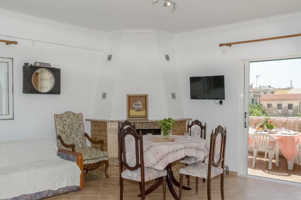 Modern Flat With Beautiful Views In South Of Corfu Apartment Lefkimmi  Luaran gambar